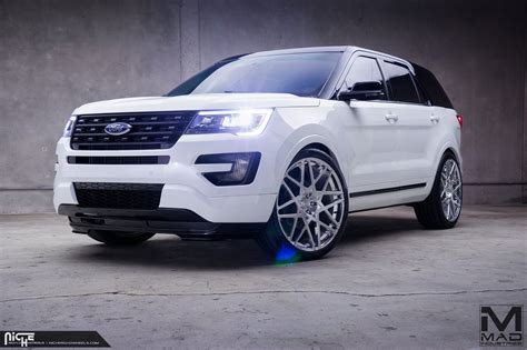 Black Top Ford Explorer On Niche Alpine D Custom Wheels Ford Explorer