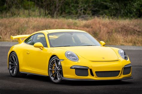 One Owner 2 200 Mile 2016 Porsche 911 Gt3 For Sale On Bat Auctions Sold For 146 000 On June