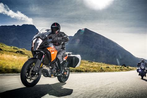 Ktm Super Adventure S La Base Del Top Di Gamma Intermot