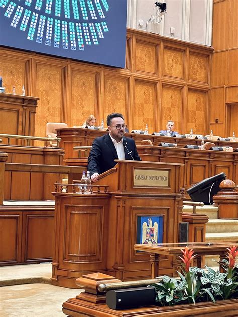 Alin Ignat A A N Eleg S Reprezint Oamenii Din Alba N Parlament Cu