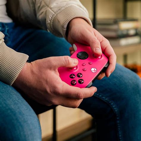 Microsoft Xbox Series X Wireless Controller Deep Pink