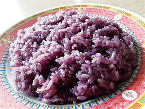 Make Purple Sticky Rice To Celebrate The Hmoob New Year Try