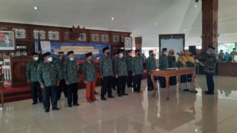 Wakil Ketua Pa Magelang Hadiri Pelantikan Majelis Pengurus Icmi