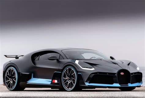 BUGATTI Divo Specs & Photos - 2018, 2019, 2020, 2021, 2022, 2023, 2024 ...