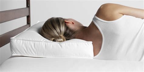 14 Best Pillows for Side Sleepers 2022 - Side Sleeper Pillows at Any Budget