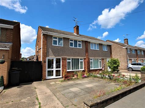 3 Bed Semi Detached House For Sale In Boswell Drive Lincoln Ln6 Zoopla