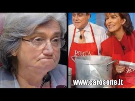 Giorio Carosone comm è bella a mugliera e Mastella YouTube