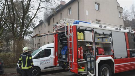 Brand In Einer Wohnung In Wels Neustadt Fordert Einen Verletzten