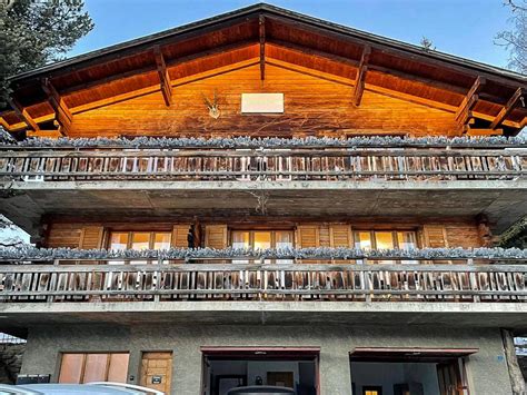 10 Luxury Chalets in Verbier for a Cozy Winter Holiday