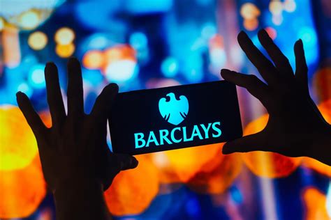 expect  barclays stock