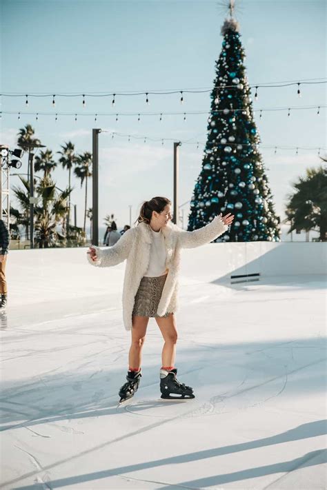 25 Festive Things To Do In Huntington Beach At Christmas 2023