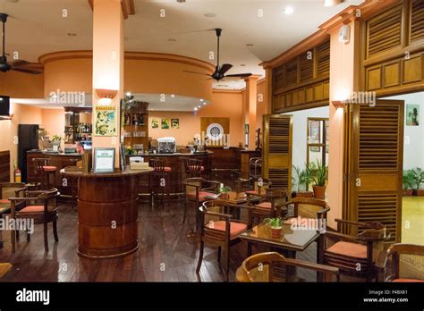 Bar Area At The Victoria Can Tho Resort Hotel In Can Tho City Mekong