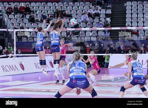 Imoco Volley Conegliano Defense Hi Res Stock Photography And Images Alamy