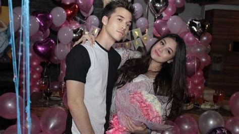 Stefan William Blak Blakan Singgung Alasan Cerai Dengan Celine