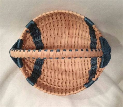 Large Round Hand Woven Baskets Multiple Color Combinations And Sizes