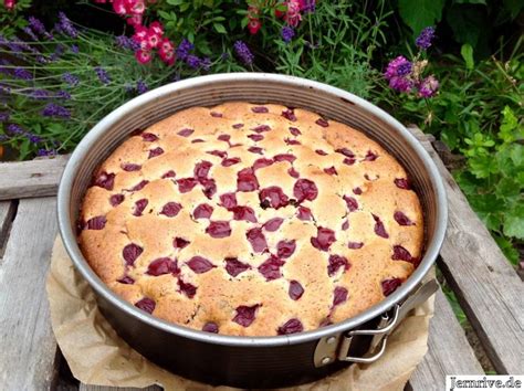 Saftiger Rührkuchen mit Kirschen Aus meinem Kuchen und Tortenblog