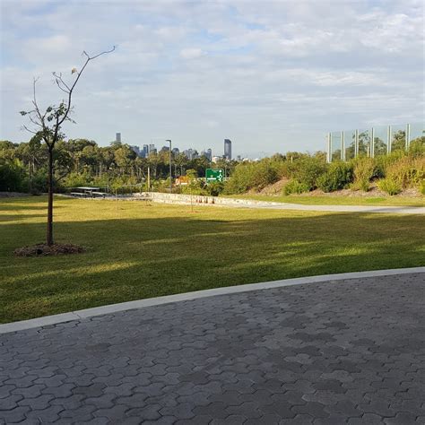 Picnic Area Sir Samuel Griffith Dr Toowong Qld Australia