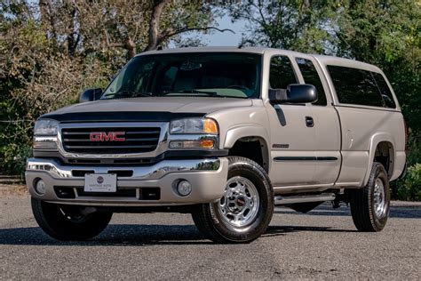 34k Mile 2004 Gmc Sierra 2500hd Slt Extended Cab 8 1l For Sale On Bat Auctions Closed On