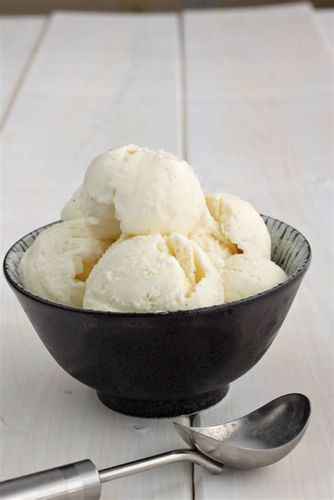 Homemade Vanilla Bean Ice Cream I Adore Food