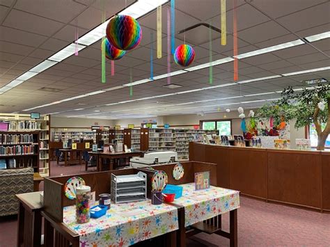 Reading Colors Your World Spring Valley Public Library