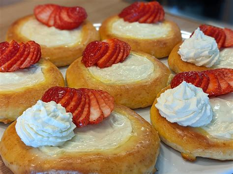 Quark Pudding Teilchen Frisch Aus Dem Ofen R Backen