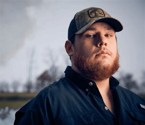 Due To Vocal Problems Luke Combs Returns Show Tickets But Still Sings