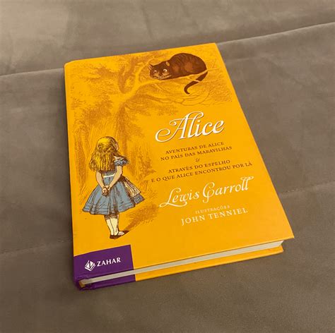 Livro Alice No Pa S Das Maravilhas Atrav S Do Espelho Capa Dura