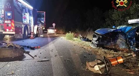 Roma Incidente Sull Aurelia Tre Auto Coinvolte Sei Feriti