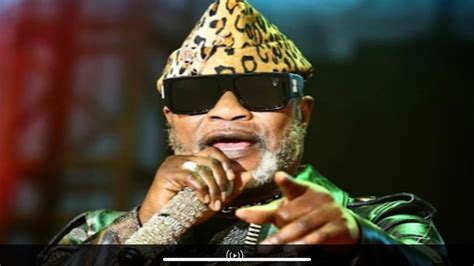 Koffi Olomide soutien à ferre Gola pona Stade de martyrs pe akobeta