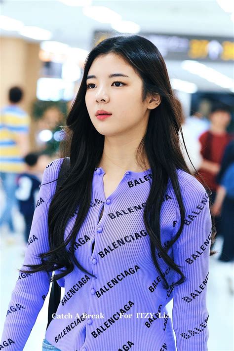 Itzy Lia 190517 Gimpo Airport To Japan For Kcon Japan 2019 South Korean