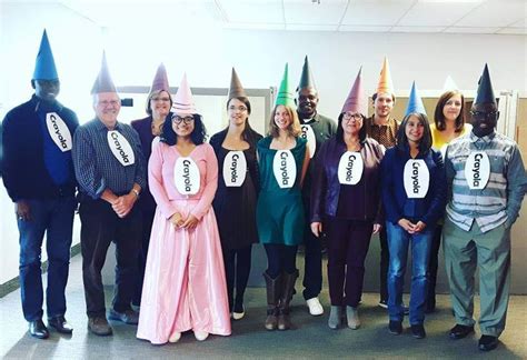 30 Halloween Office Costume Ideas Which Are Totally Appropriate For ...