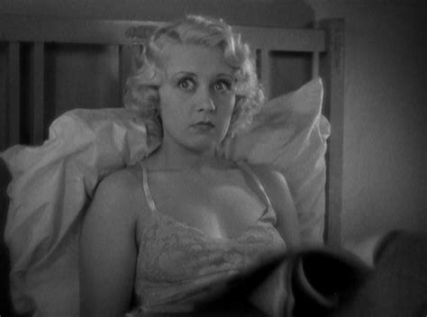 Miss Pinkerton Joan Blondell 1932 Classic Film Stars