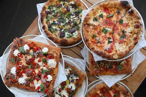 Pizza Party Hand Picked Slices Of Ocs Pizza Scene Los Angeles Times