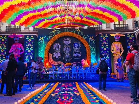 Inauguran Altar Monumental Por Dia De Muertos En Palacio De Gobierno