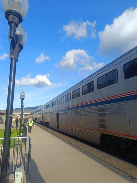 Your Guide to a Better Amtrak Empire Builder Trip – Wandering Wheatleys