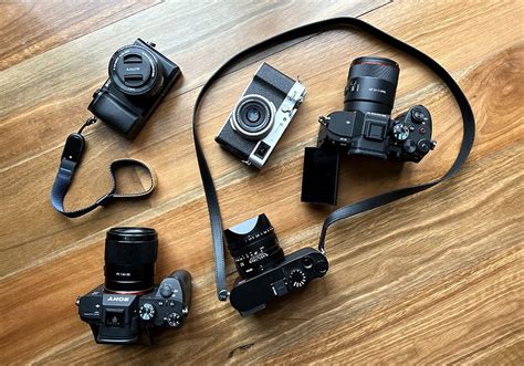 10 Great Mirrorless Cameras That We Love This Year