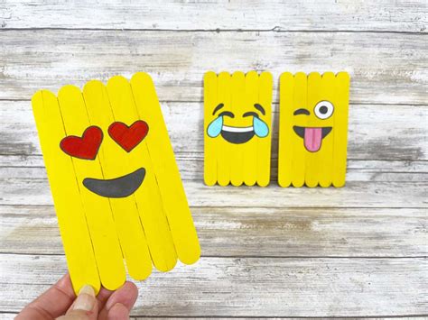 Craft Stick Emoji Craft with FREE Emoji Face Printable