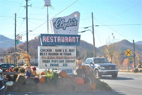 Clyde's Restaurant Waynesville, NC - Southern Food Junkie