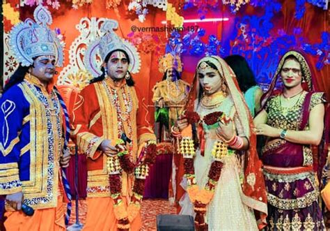 Ramlila Artists Stage Sita Swayamvar रामलीला कलाकारों ने सीता स्वयंवर का किया मंचन