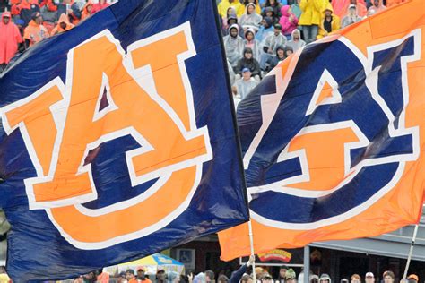 Auburn's Colors Were Stolen From Another School - FanBuzz