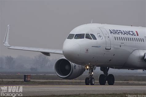 Air France Airbus A320 214 F HEPG Giacomo Bocchio Flickr