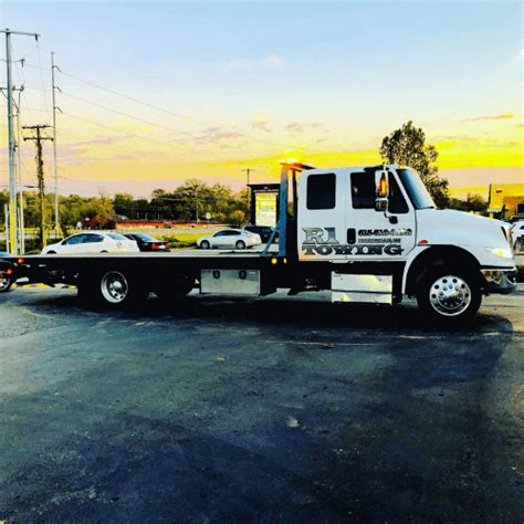 Nashville Towing Service 24 Hr Tow Truck R1 Towing