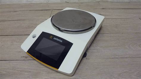 Sartorius PRACTUM2102 1S Precision Balance LabMakelaar Benelux