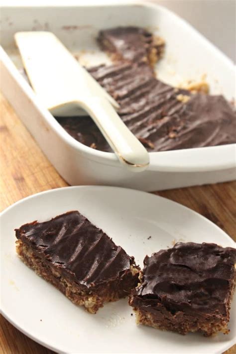 Easy No Bake Chocolate Oatmeal Bars ~ Simple Sweet Recipes