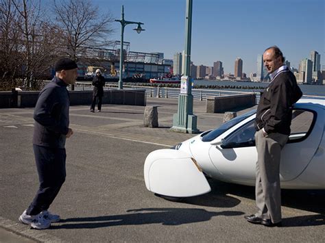 Test Ride: Even in New York, the Aptera Stops Traffic | WIRED