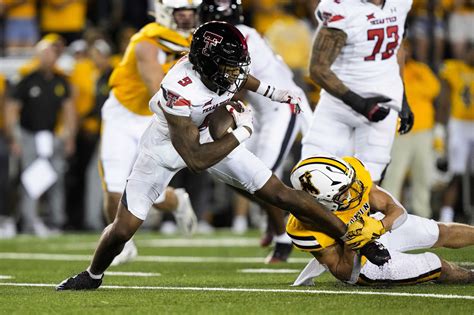 Texas Tech Upset By Wyoming 35-33 - Last Word on College Football