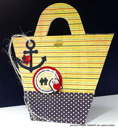 Latina Crafter Sellos en Español Desde el taller de Jessica cuatro sellos en un bolso de verano
