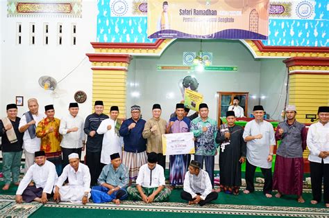 Safari Ramadan Di Mukomuko Pemprov Bengkulu Gelontorkan Bantuan