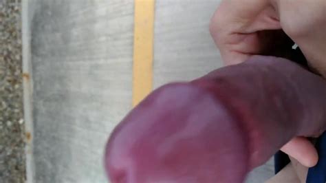 PUBLIC TRAIN STATION CUMSHOT Prettyjogger Gay PeekVids