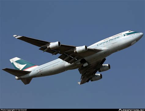 B Hop Cathay Pacific Boeing Photo By Yan David Id